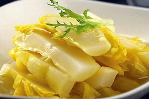 酸白菜的腌制方法 这样腌酸白菜又脆又爽口