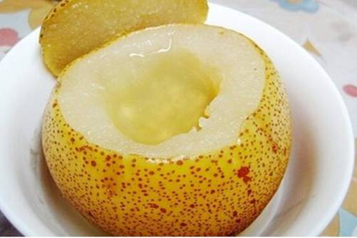 冰糖雪梨的功效与作用，冰糖雪梨 赶走咳嗽不是问题