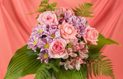 如何让鲜花保鲜时间更长？鲜花怎么保存时间长的方法技巧分享